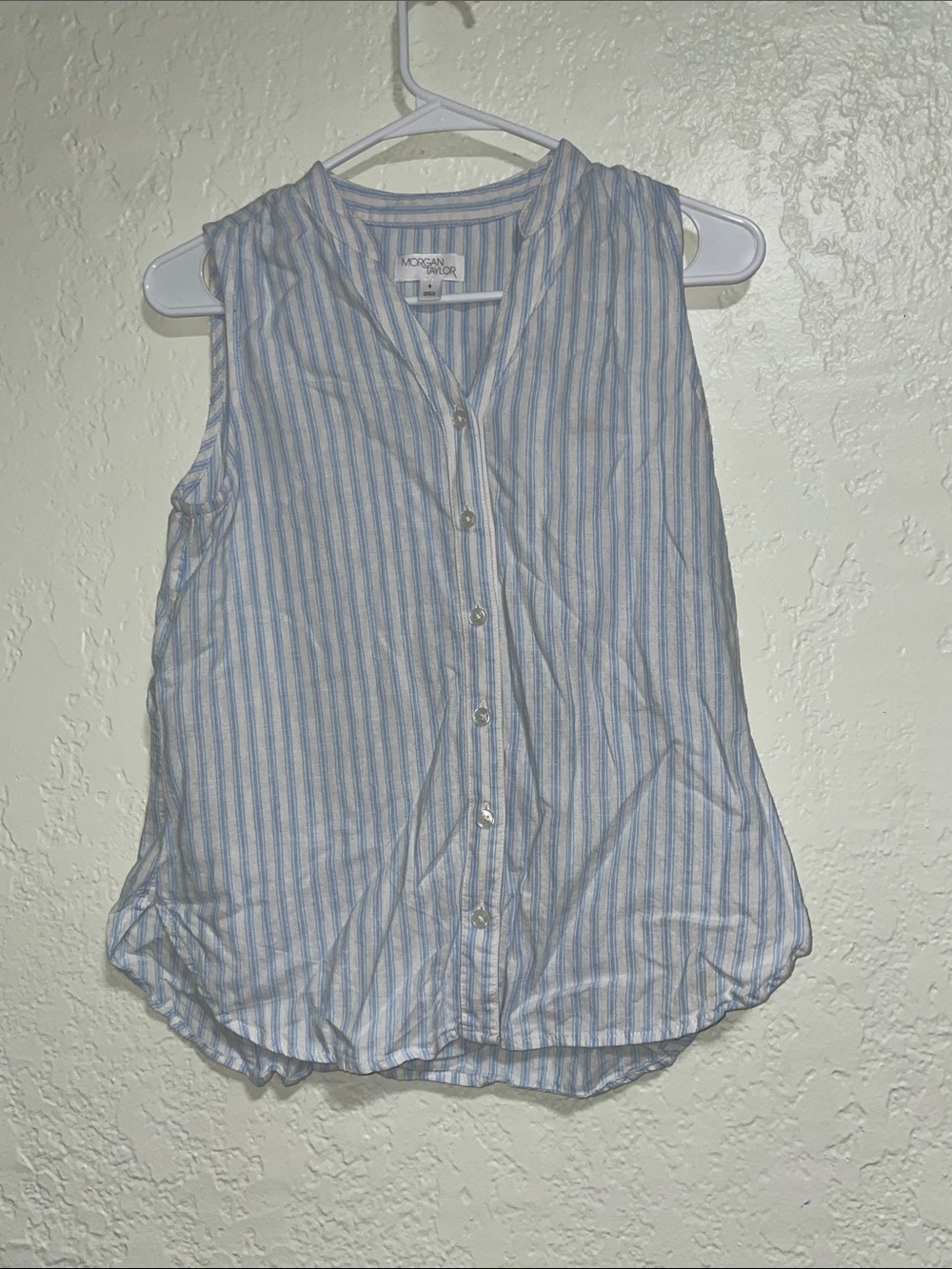 Morgan Taylor Sleeveless Stripe Button Front Top in Light Blue & White - Picture 1 of 5